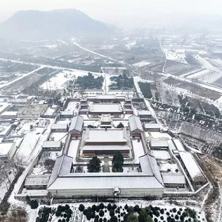 雪后看西陵